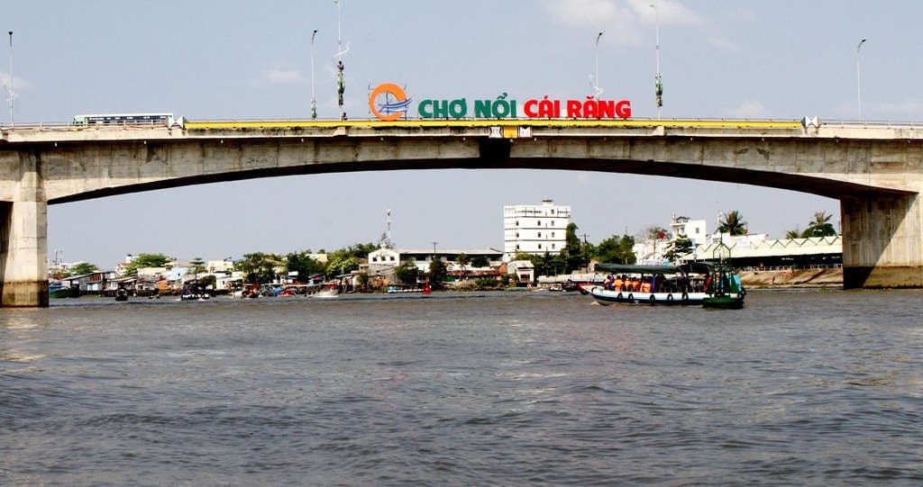 diem-den-du-lich-tour-can-tho-mien-tay-cho-noi-cai-rang-vuon-cay-an-trai-noi-tieng-46