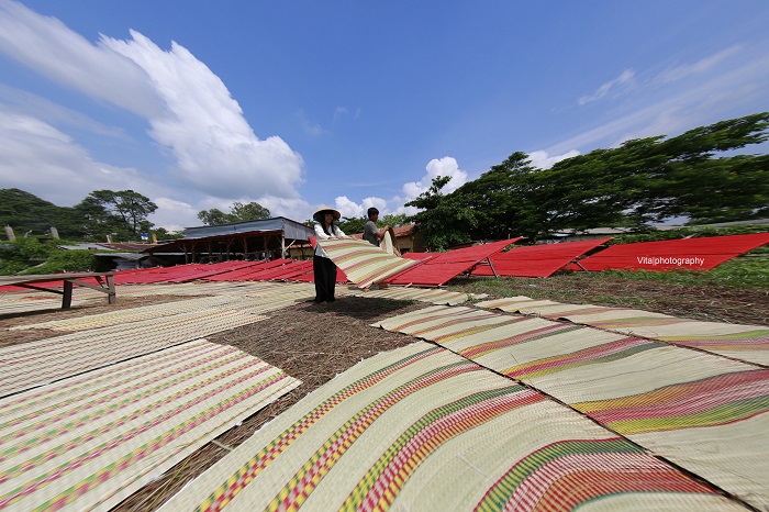 diem-den-du-lich-kham-pha-cac-lang-nghe-noi-tieng-trong-tour-lang-nghe-mien-tay-32