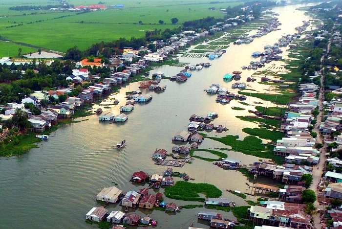 diem-den-du-lich-kham-pha-nhung-dac-san-chau-doc-qua-tour-am-thuc-mien-tay-27