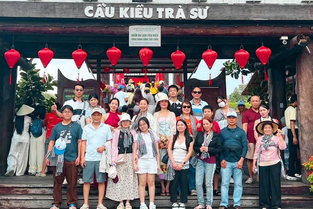 Tour Cần Thơ 3 Ngày 2 Đêm VIP: Khám Phá Trọn Vẹn Miền Tây
