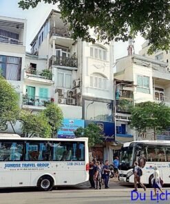 khach-di-tour-dl-binh-minh