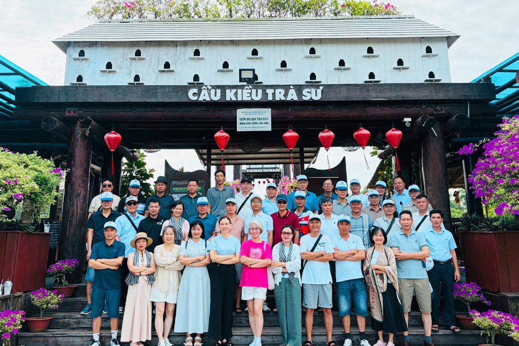 Tour Cần Thơ 3 Ngày 2 Đêm VIP: Khám Phá Trọn Vẹn Miền Tây