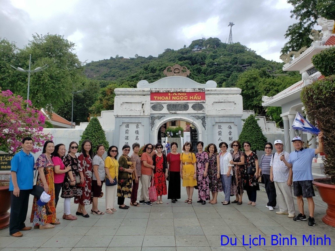 TOUR MIỀN TÂY 06 : SGN - CHÂU ĐỐC - MIẾU BÀ - TRÀ SƯ - HÀ TIÊN - BIỂN MŨI NAI - PHÚ QUỐC 5 NGÀY 4 ĐÊM