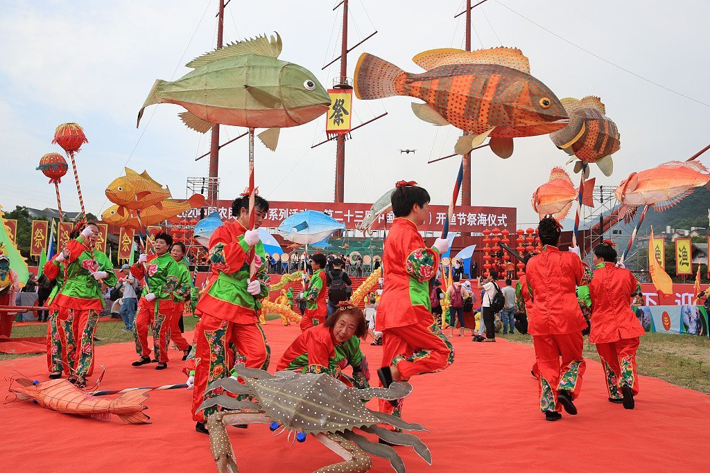 lễ hội cúng biển
