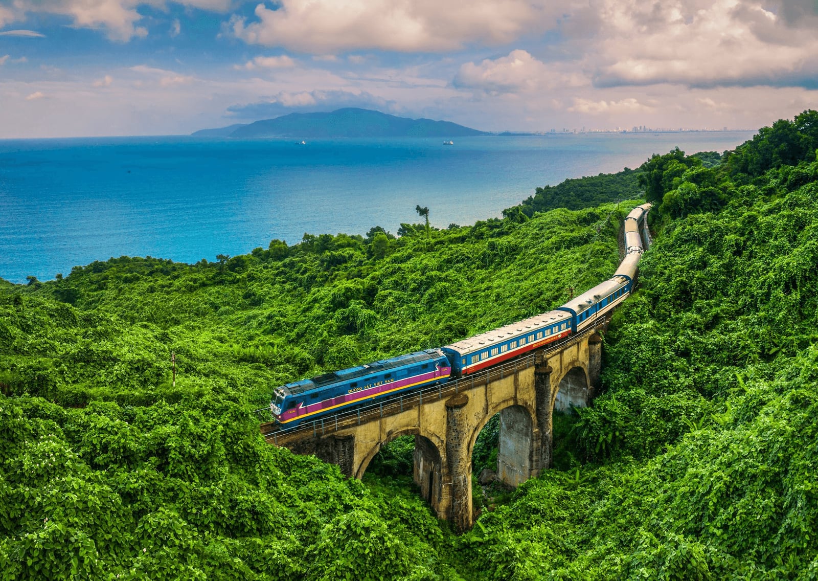 di chuyển từ TP.HCM đến Phan Thiết - Ưu điểm của việc đi tàu hỏa